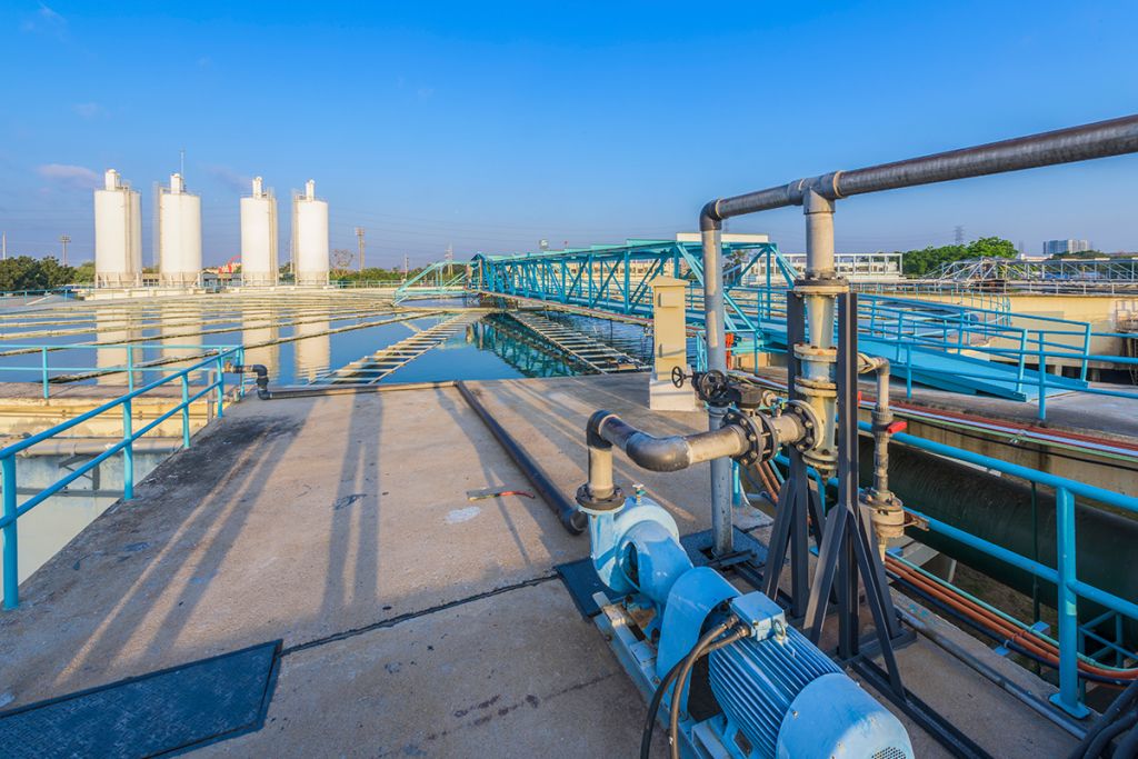 Water treatment utility plant